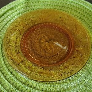 Tiara salad plate
